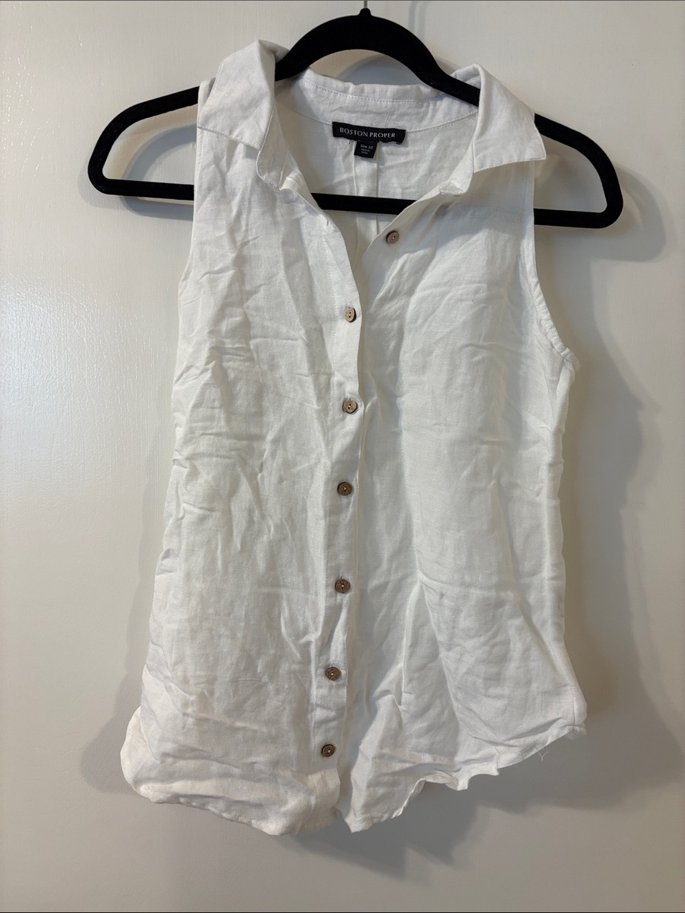 Boston Proper Ivory Sleeveless Button-Down Linen Blend Top
